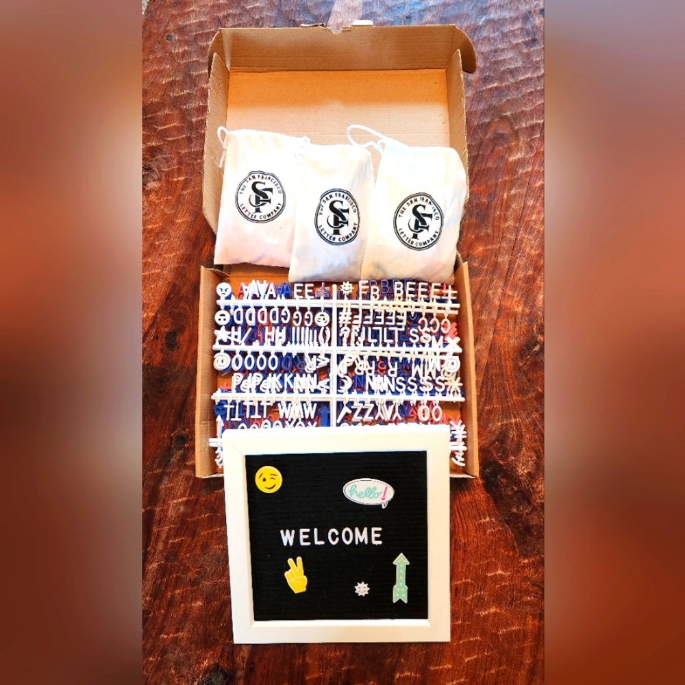 10x10 Letterboard and Supplies